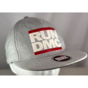 RUN DMC Snapback Hat Gray Red White Logo H&M Bravado Hip Hop Cap